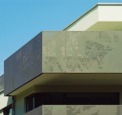 Balkonfüllungen & Abdeckungen